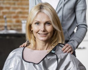 Šampon proti sivim lasem